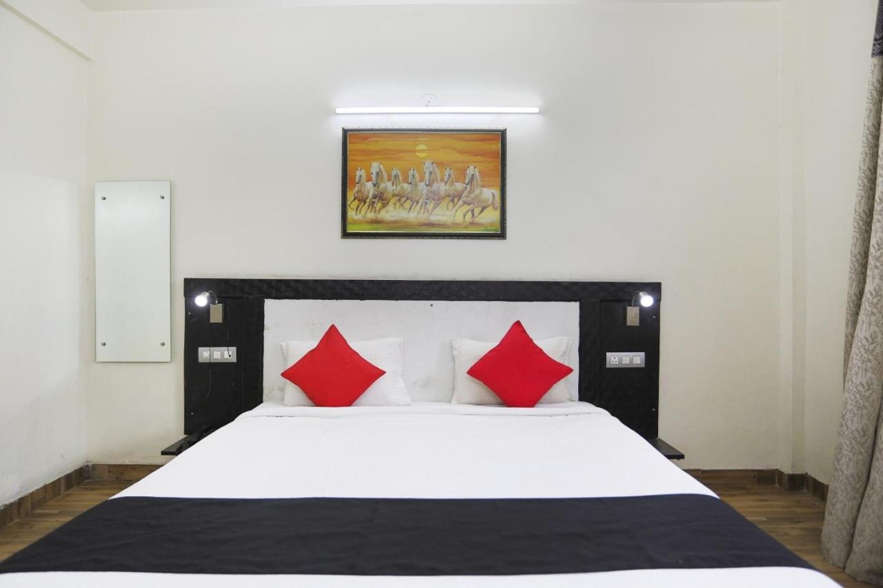 Hotel Capital O The Nest Expo Near Pvr Ansal Plaza Greater Noida Exterior foto